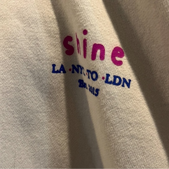 COZY HOODIE - Picture 6 of 10